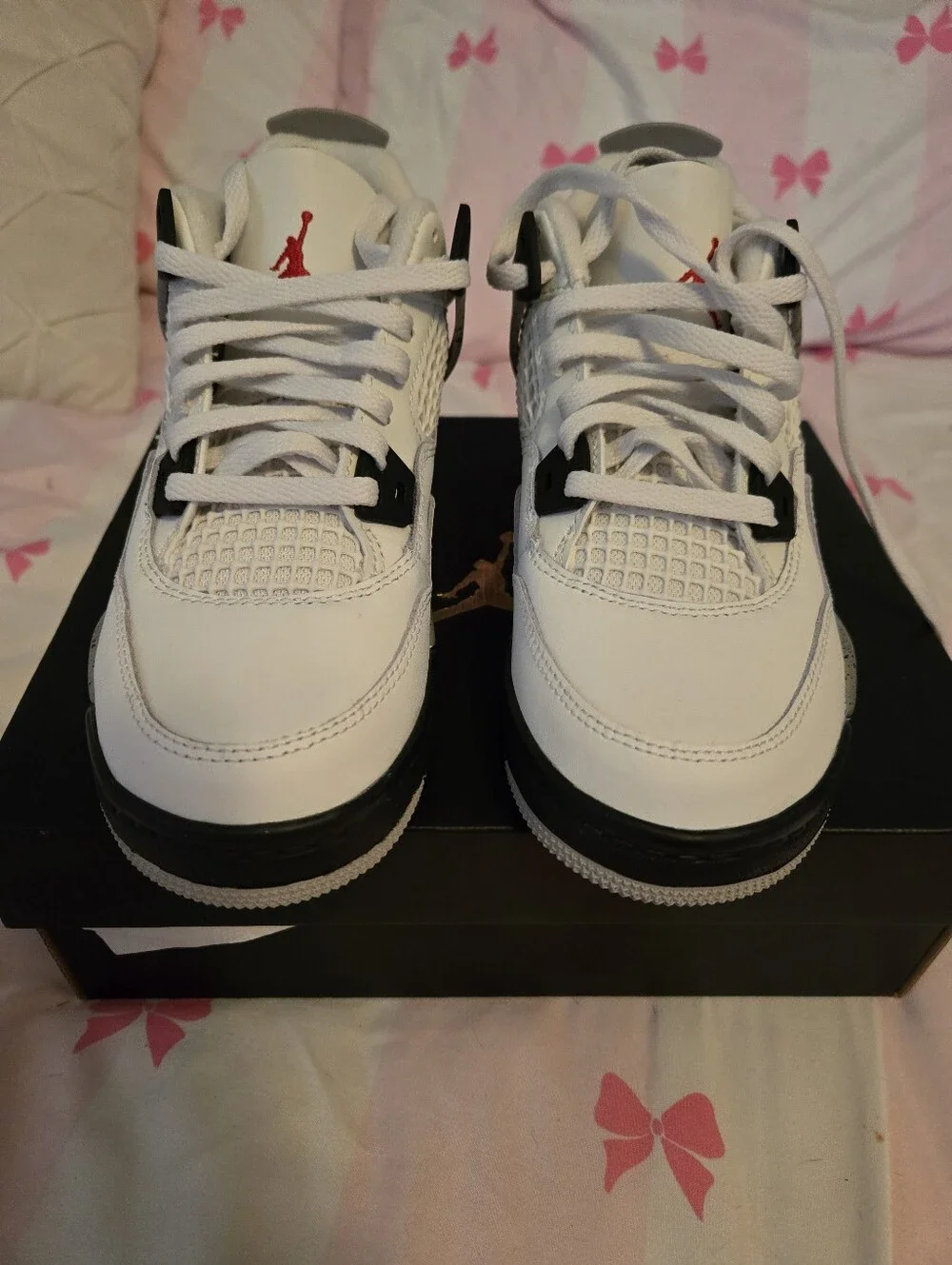 NEVER WORN JORDAN 4 RETRO OG